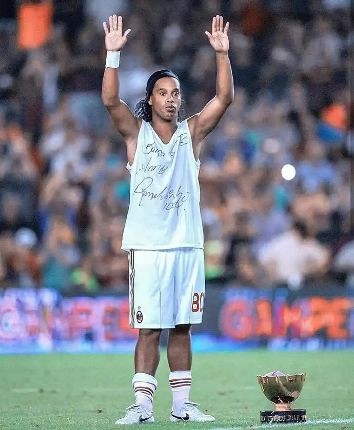 更因为每一 更因为每一